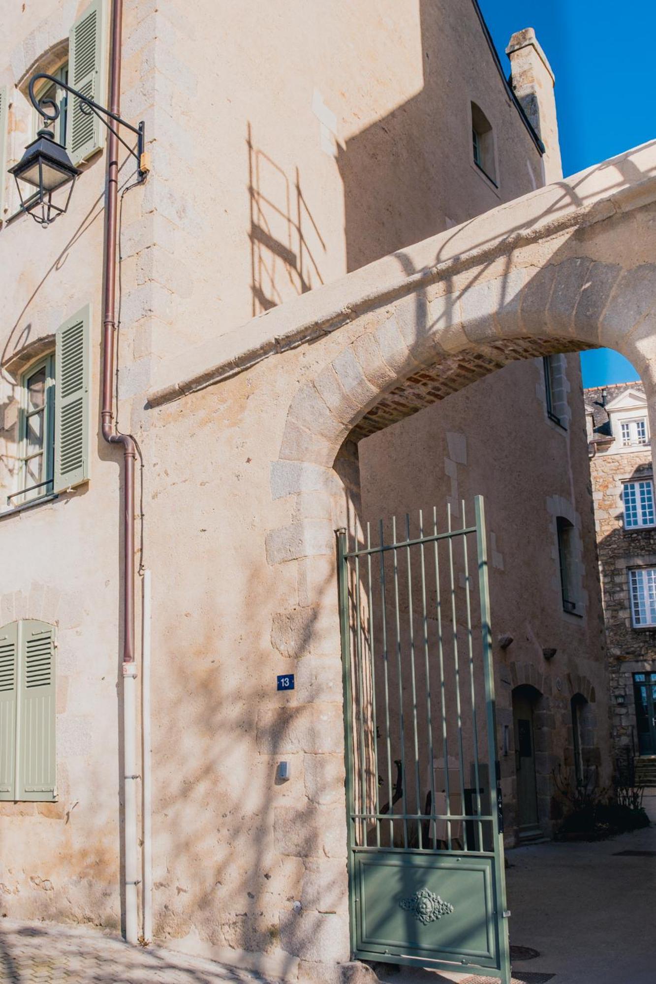 Appartement Sur Le Port De Vannes Exteriör bild